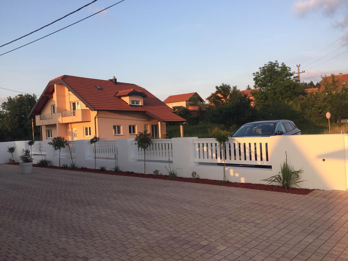 Pool Apartments Plitvice Lakes Grabovac  Exterior foto